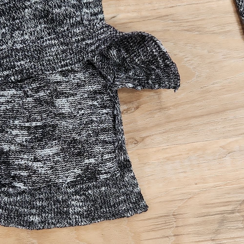 🐞H&M Divided Black Marled Lightweight Hi-Low Sweater Medium - Picture 7 of 11